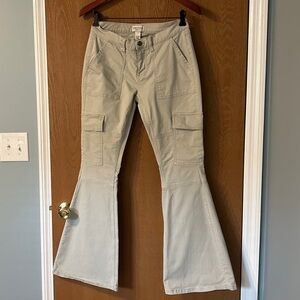 Women’s Tan Cargo Pants